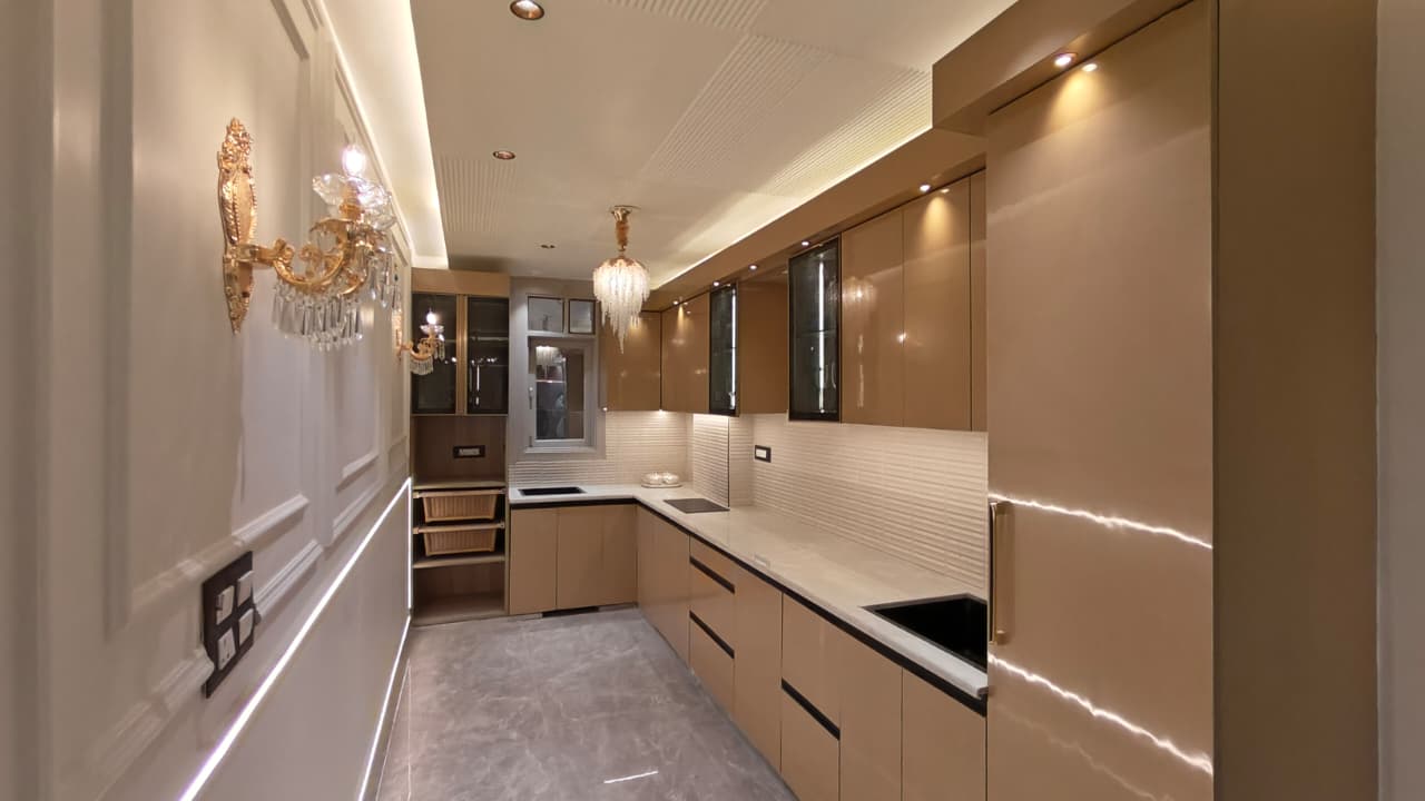 Luxury Semi-Furnished 3 BHK Builder Floor for Sale in Sainik Nagar in Sainik Nagar, New Delhi